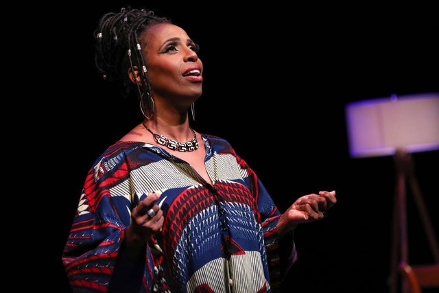 Yolanda Rabun — photograph 3 of 3